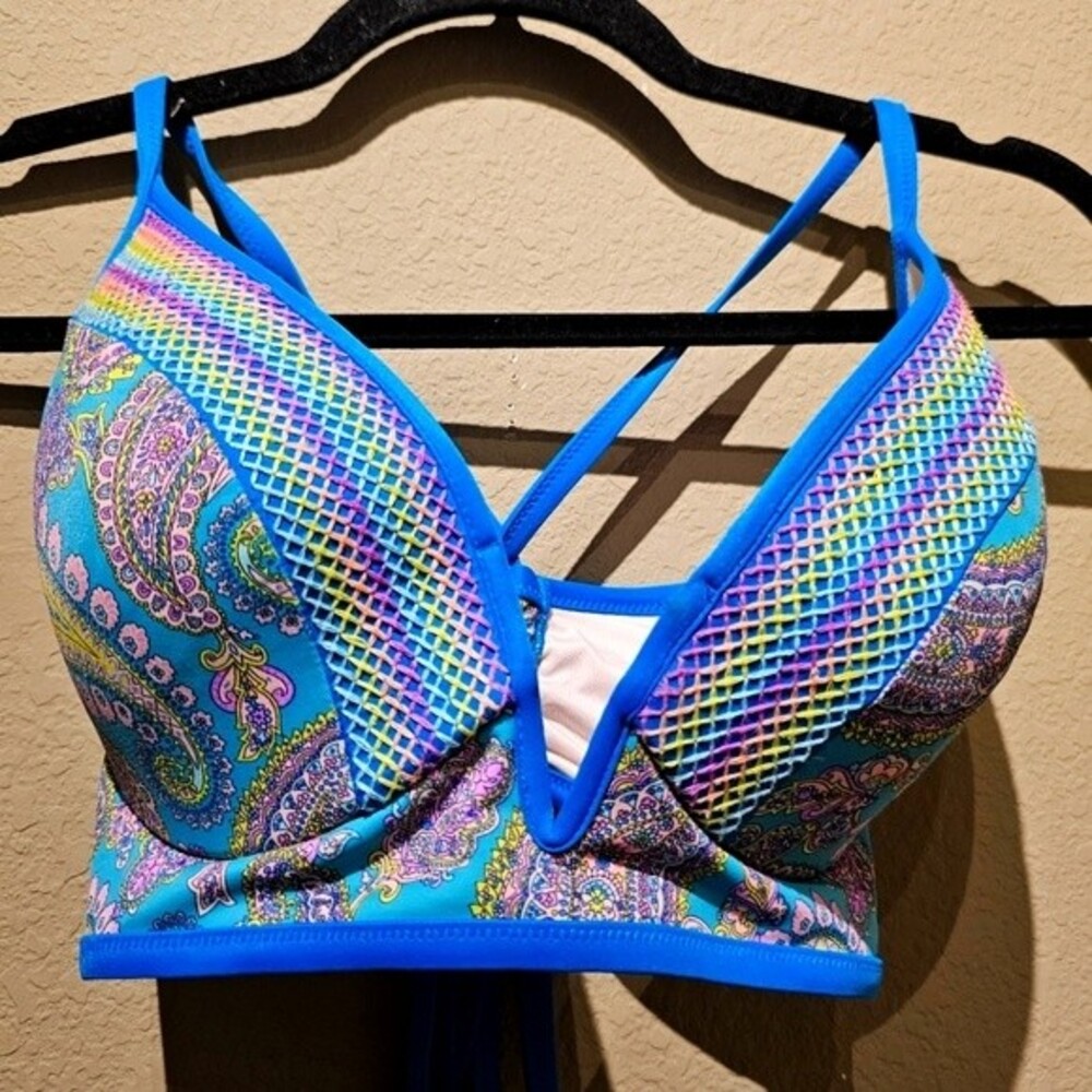 Shade & Shore Blue and Pink Paisley Bikini Top Size 34D